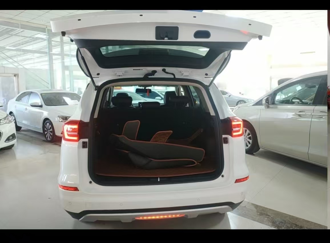 BYD Song 2021 #19 BYD Song 2021 car image #19