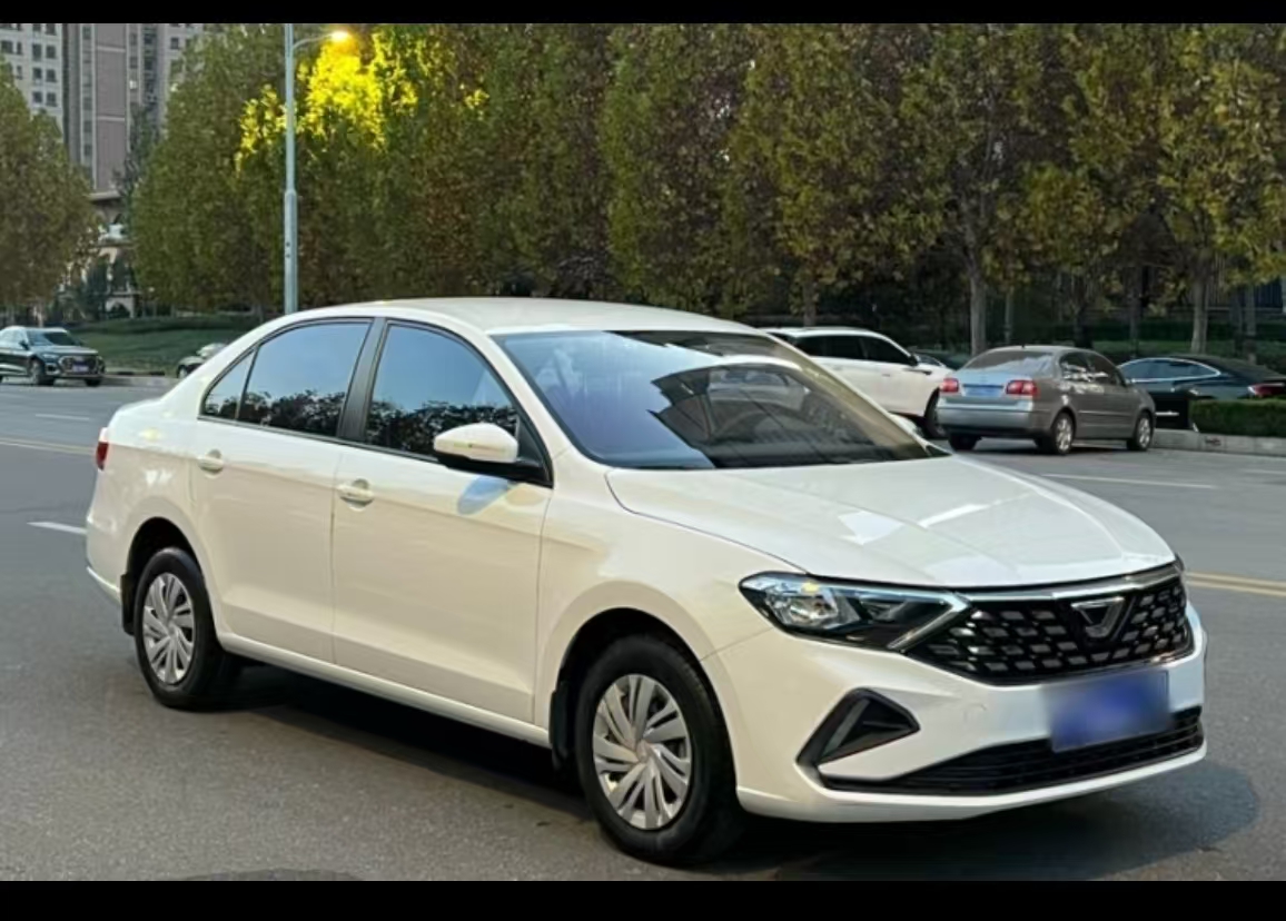 Volkswagen Jetta 2023 immagine di auto #5