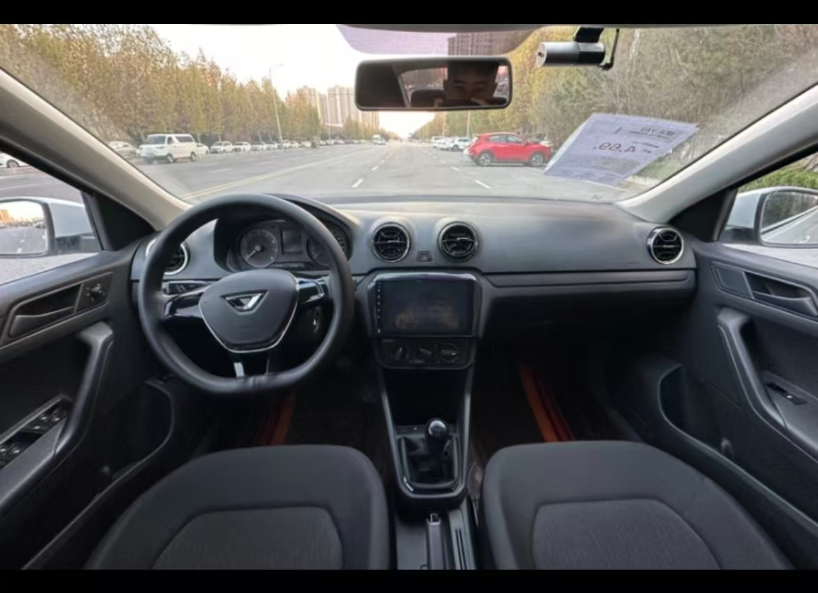 Volkswagen Jetta 2023 immagine di auto #17