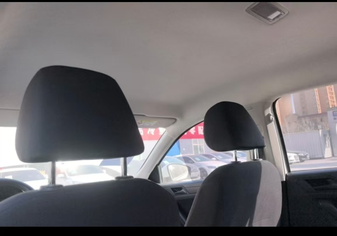 Volkswagen Jetta 2023 immagine di auto #11