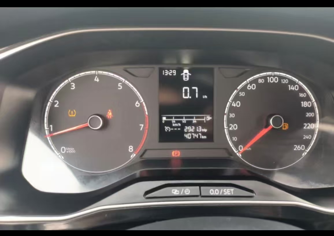 Volkswagen Jetta 2023 immagine di auto #8