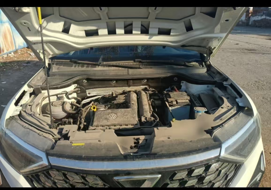 Volkswagen Jetta 2023 immagine di auto #19