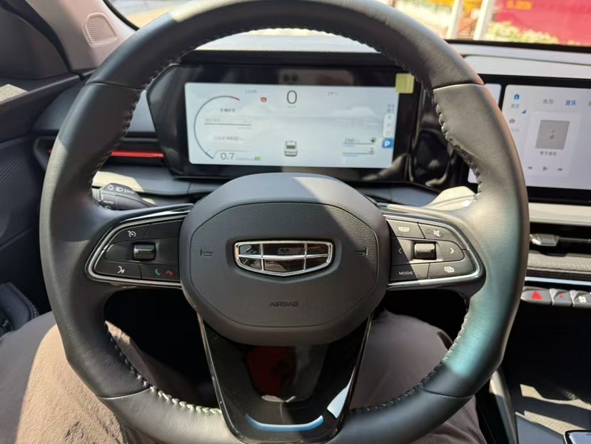 GEELY Binray 2024 #7 GEELY Binray 2024 car image #7