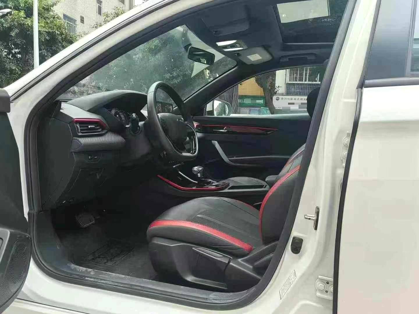 2023 immagine di auto #3