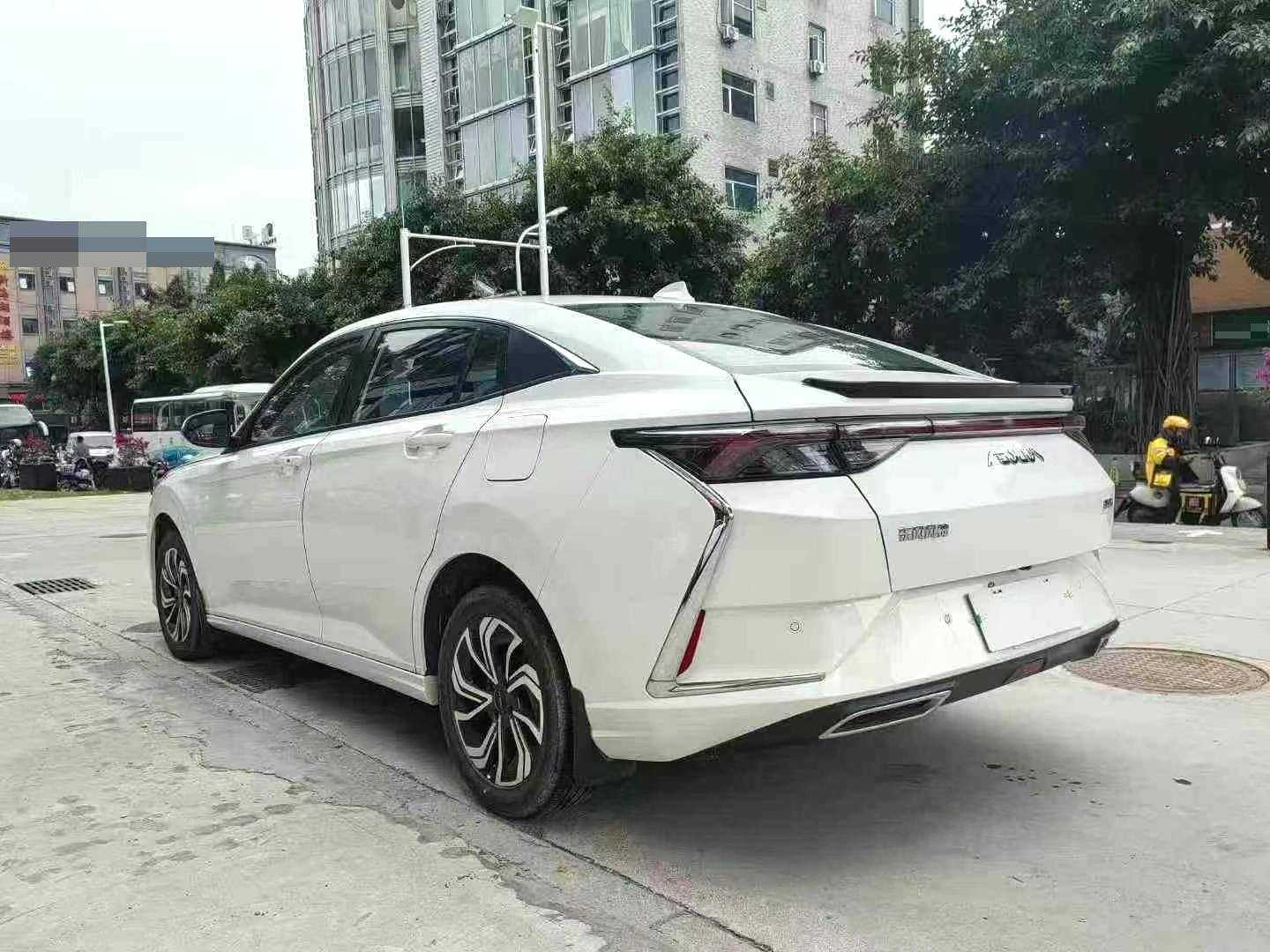 2023 immagine di auto #6