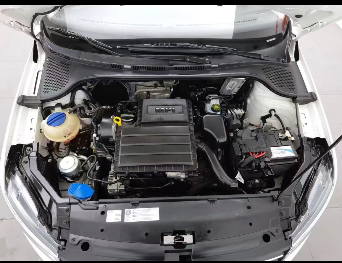 Volkswagen Santana 2022 car image #13