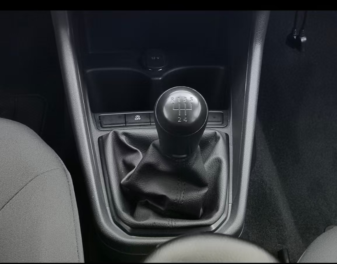 Volkswagen Santana 2022 car image #9