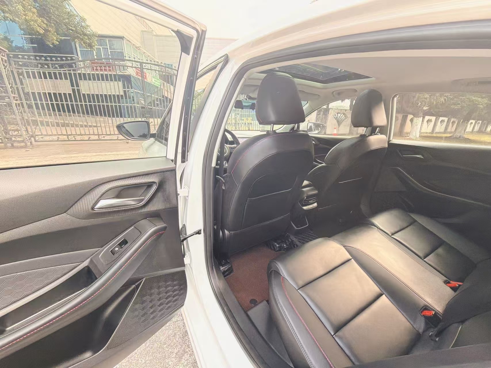 MG 5 2023 car image #10