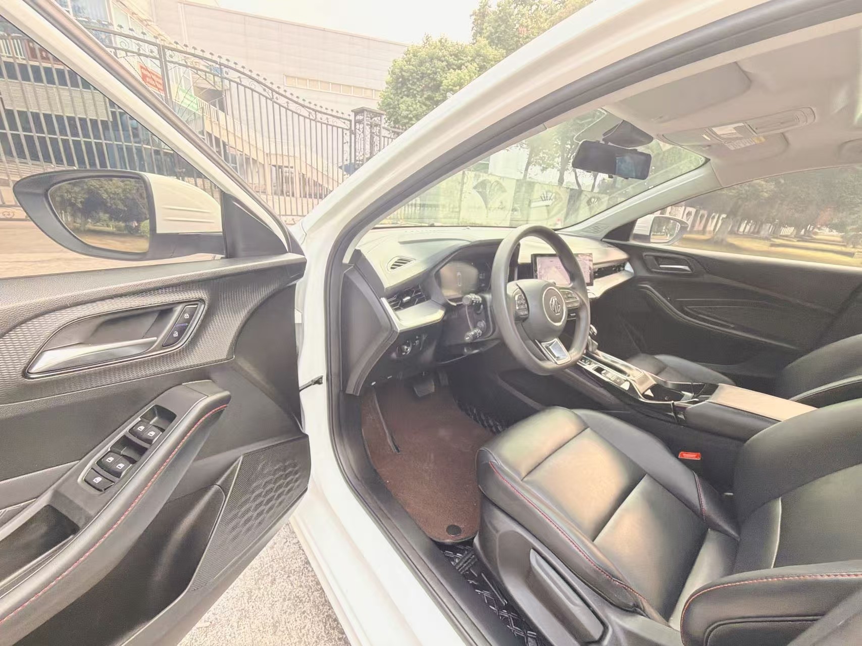 MG 5 2023 car image #7