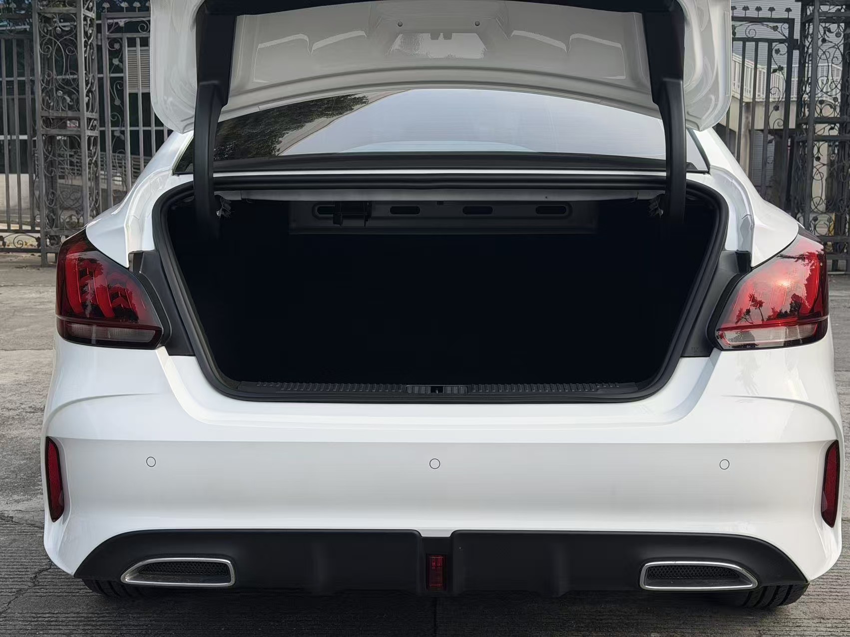 MG 5 2023 car image #9