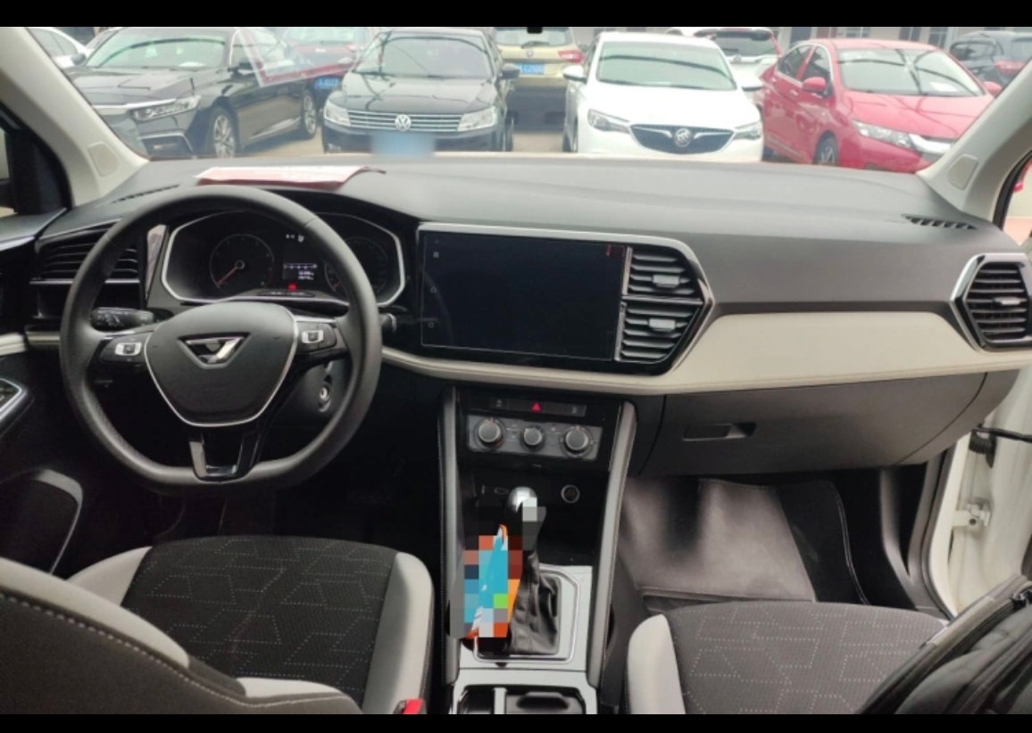 Volkswagen Jetta 2024 image de voiture #7