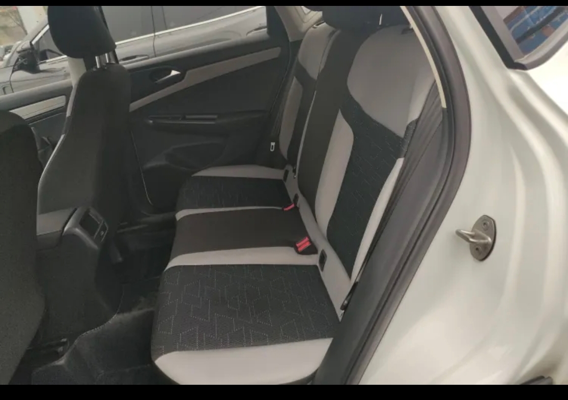 Volkswagen Jetta 2024 image de voiture #5