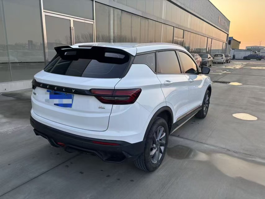 GEELY Coolray 2023 #4 GEELY Coolray 2023 car image #4