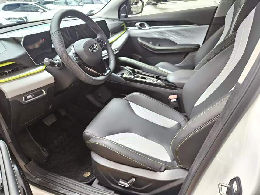 GEELY Coolray 2024 car image #5