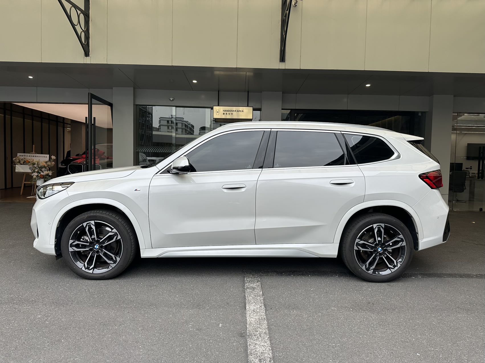 BMW X1 2024 immagine di auto #2