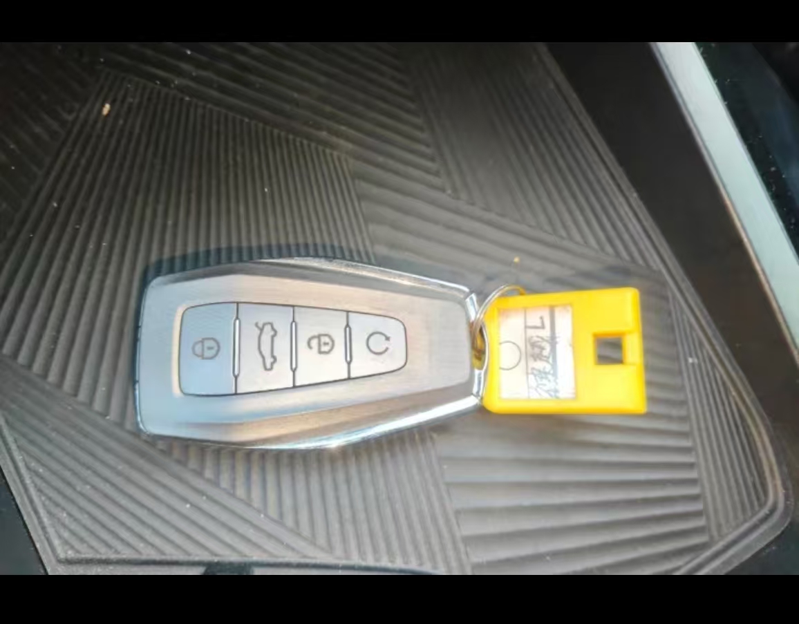 GEELY Coolray 2024 car image #13