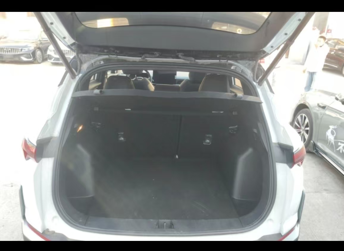 GEELY Coolray 2024 car image #5