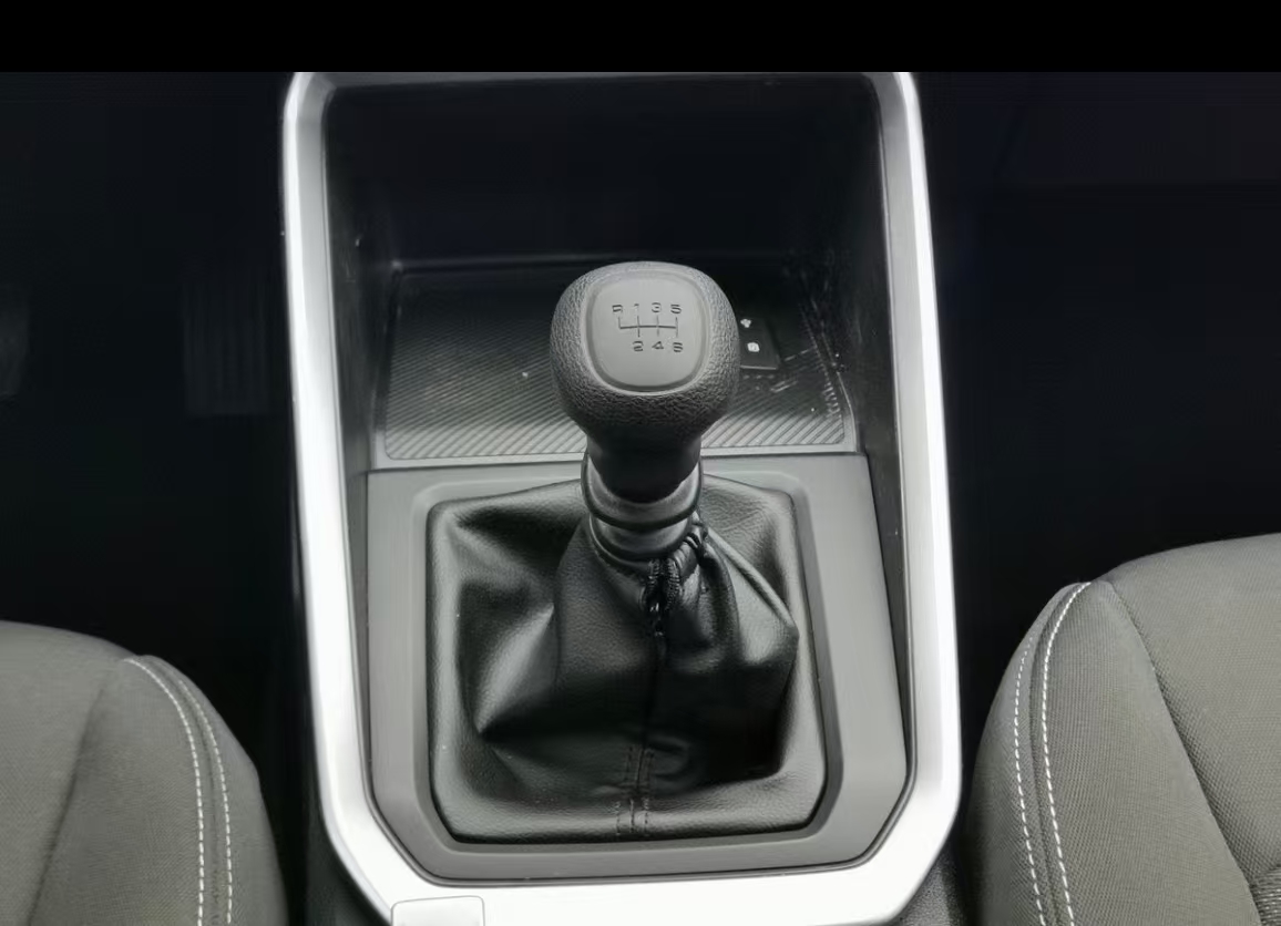 五菱汽车 五菱星驰 2022 汽车图片 #16