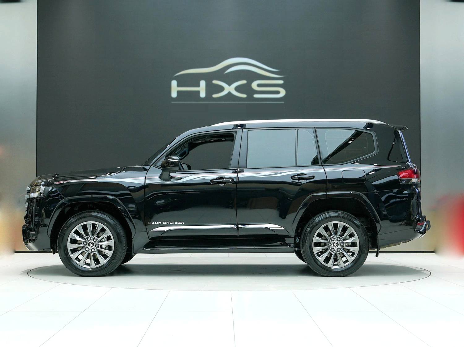 Toyota Land Cruiser (Imported) 2024 #6 Toyota Land Cruiser (Imported) 2024 car image #6