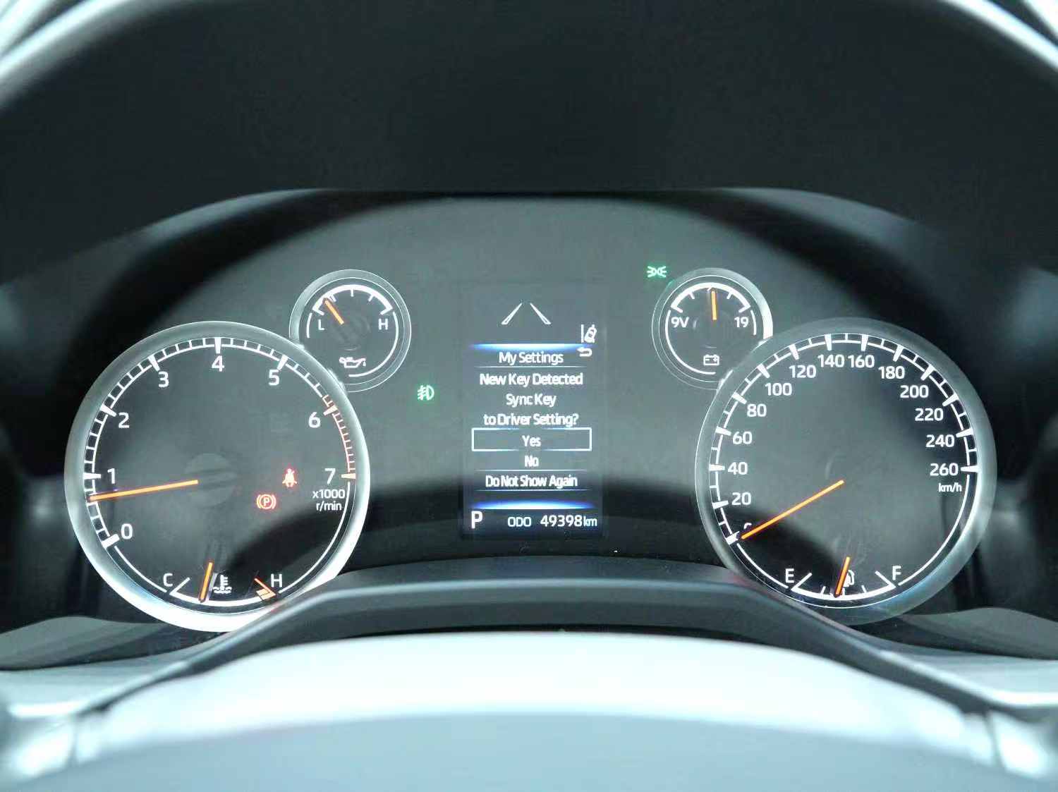 Toyota Land Cruiser (Imported) 2024 #4 Toyota Land Cruiser (Imported) 2024 car image #4