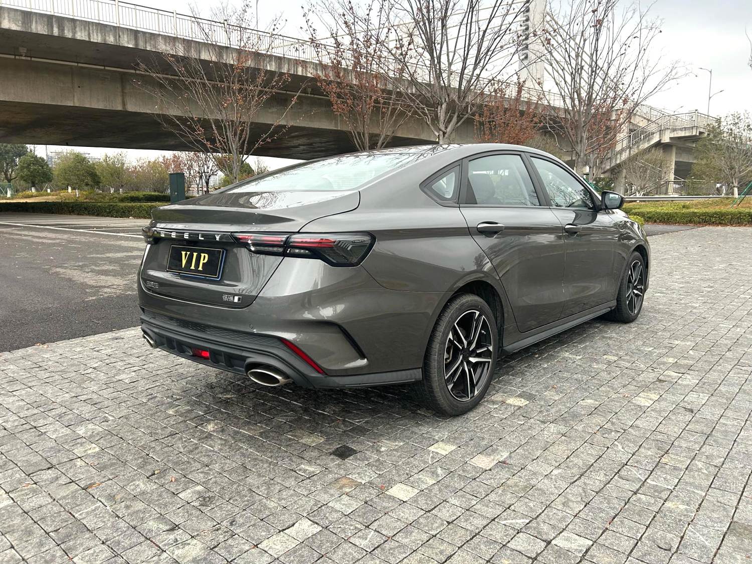 GEELY Binray 2023 car image #9