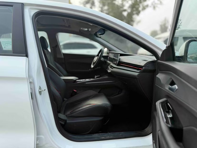 GEELY Coolray 2024 car image #5