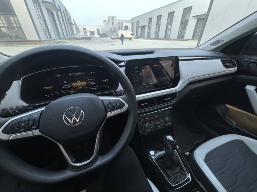 Volkswagen Tharu 2024 #6 Volkswagen Tharu 2024 car image #6