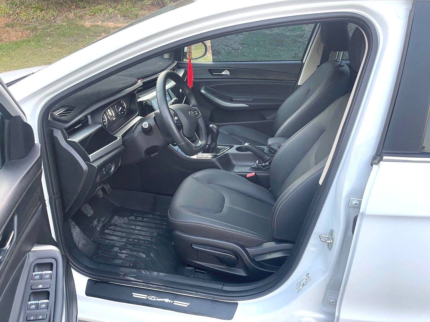 Chery Arrizo 5 2023 car image #2