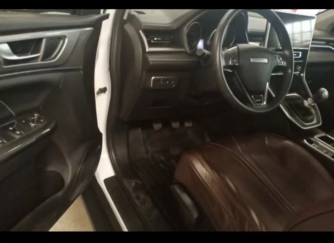 Haval M6 2023 #6 Haval M6 2023 car image #6