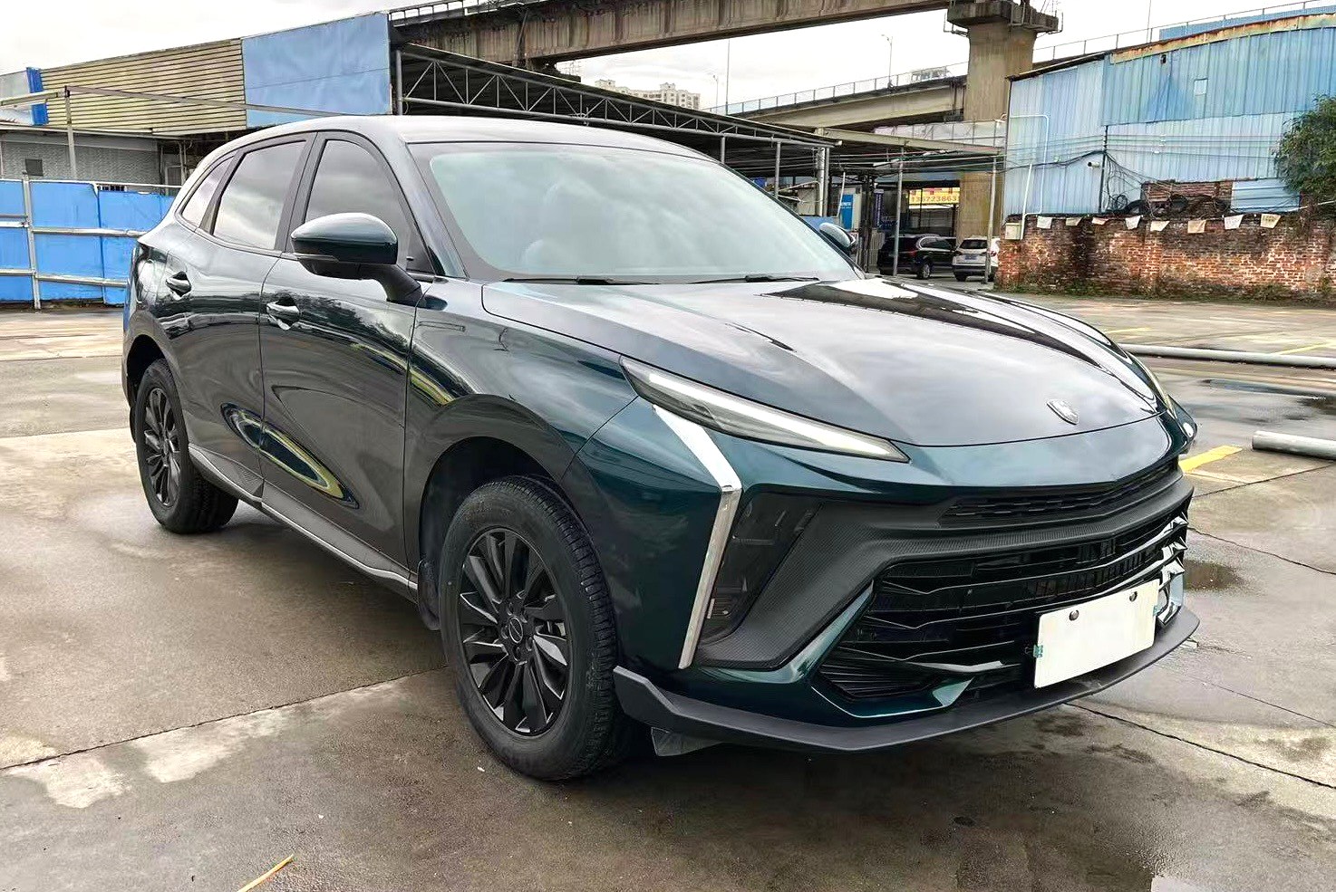 Forthing T5 EVO 2023 #10 Forthing T5 EVO 2023 car image #10
