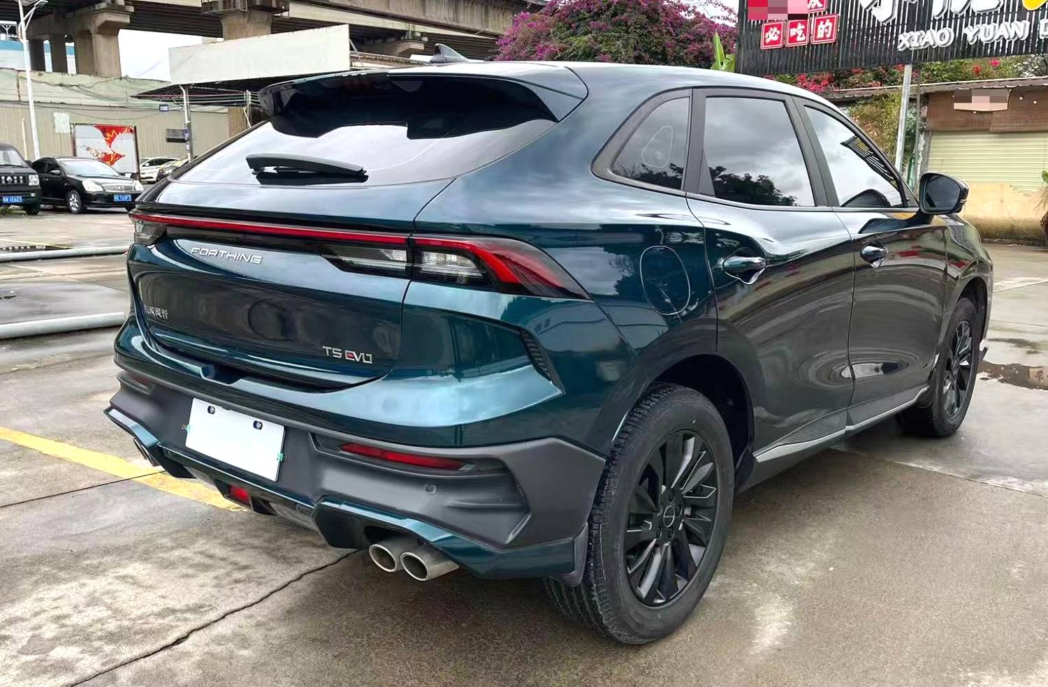 Forthing T5 EVO 2023 #5 Forthing T5 EVO 2023 car image #5