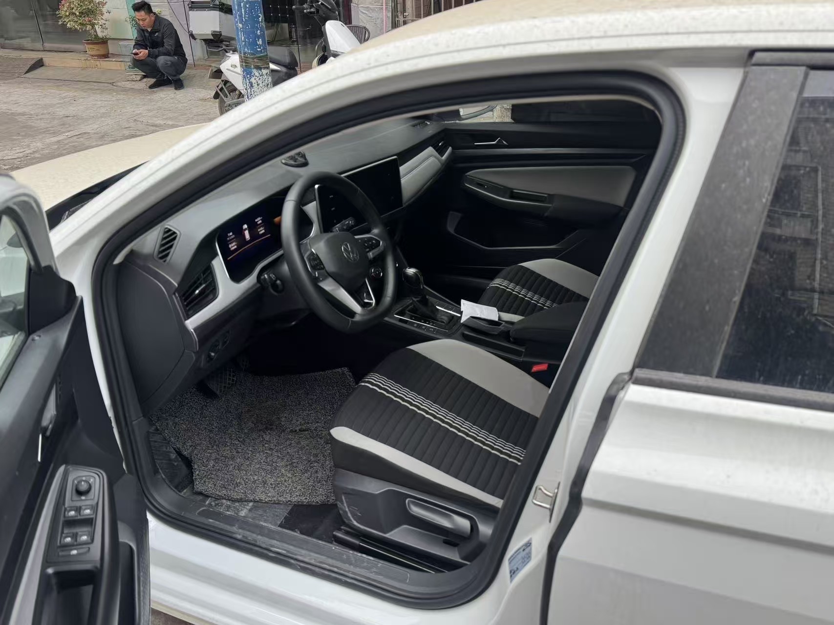 Volkswagen Bora 2024 car image #5
