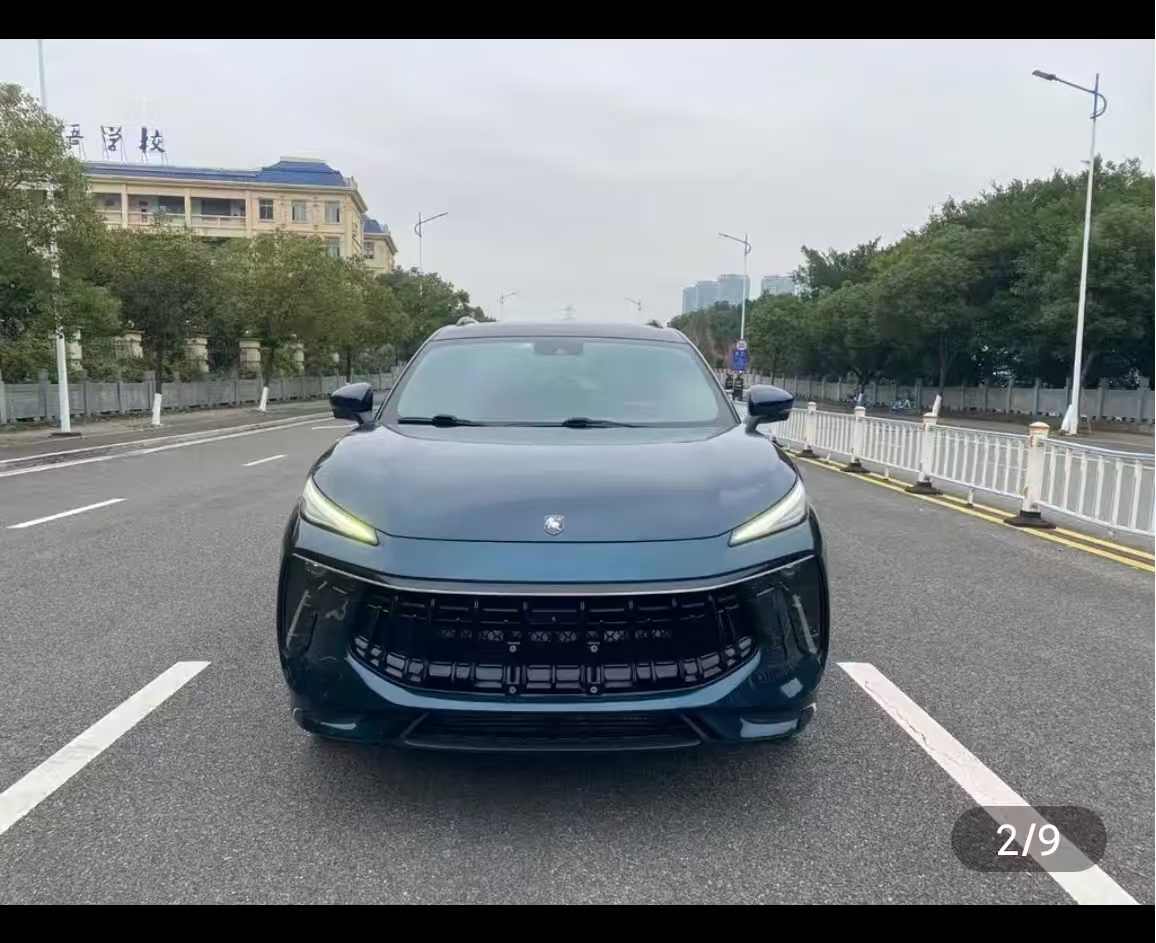 Forthing T5 EVO 2023 #4 Forthing T5 EVO 2023 car image #4