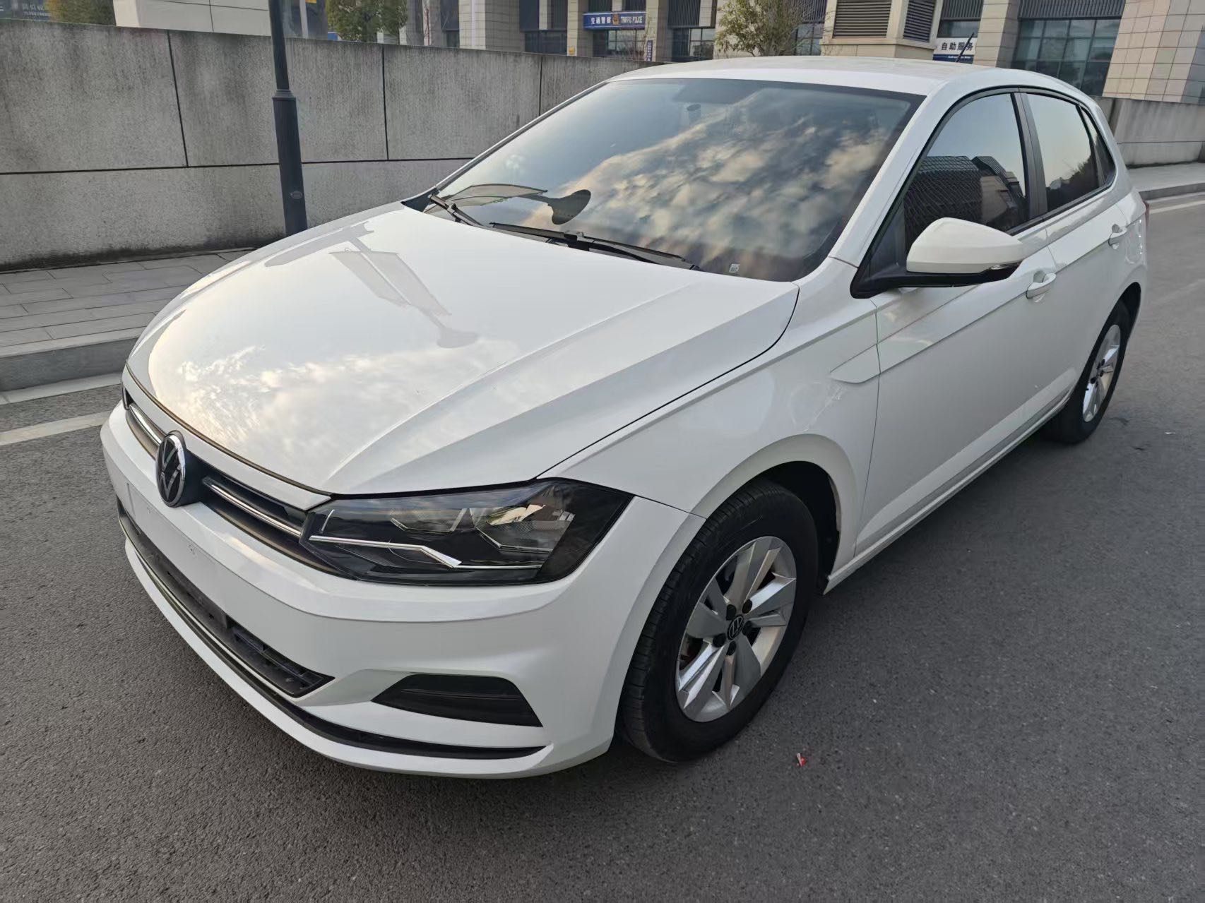 Volkswagen Polo 2023 car image 