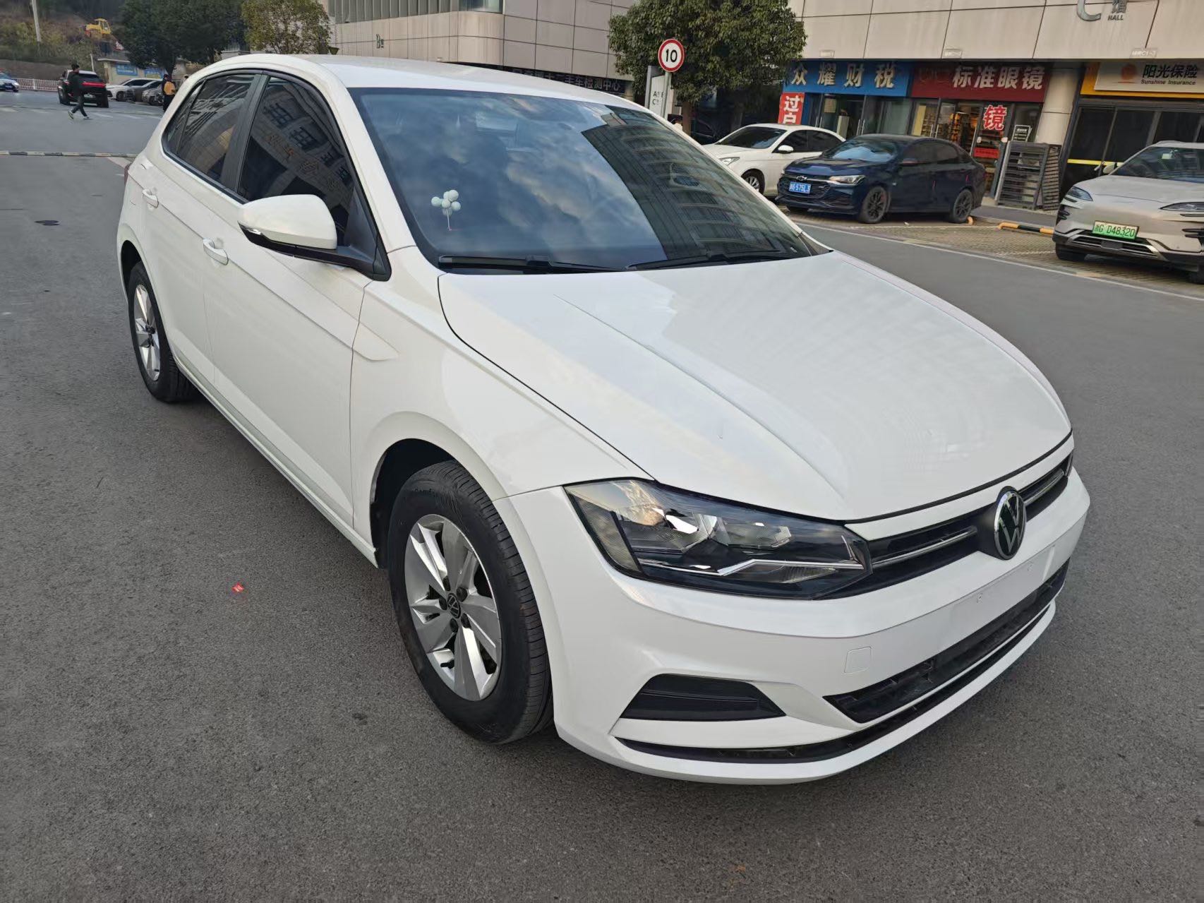 Volkswagen Polo 2023 car image #9