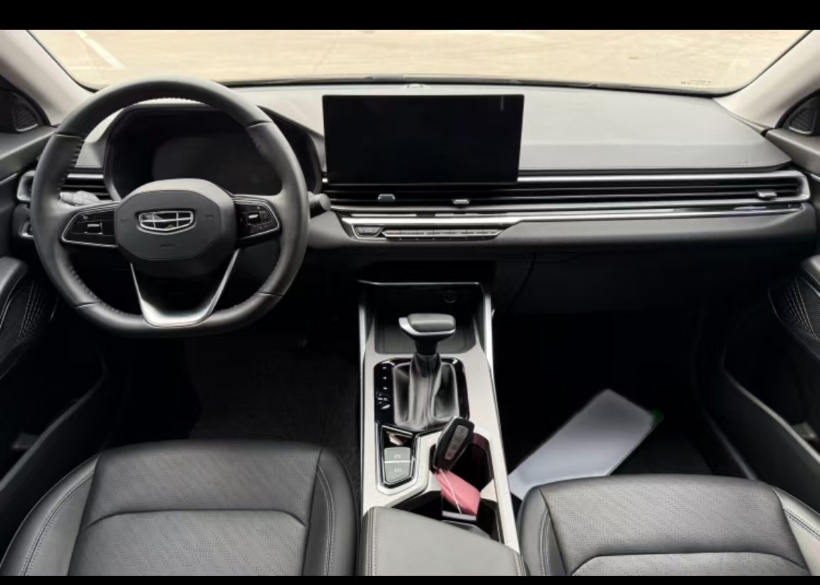 GEELY Emgrand 2023 #15 GEELY Emgrand 2023 car image #15