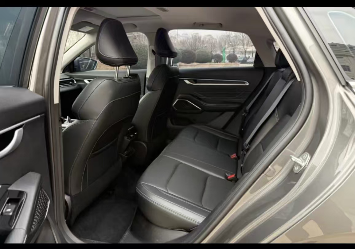 GEELY Emgrand 2023 #16 GEELY Emgrand 2023 car image #16