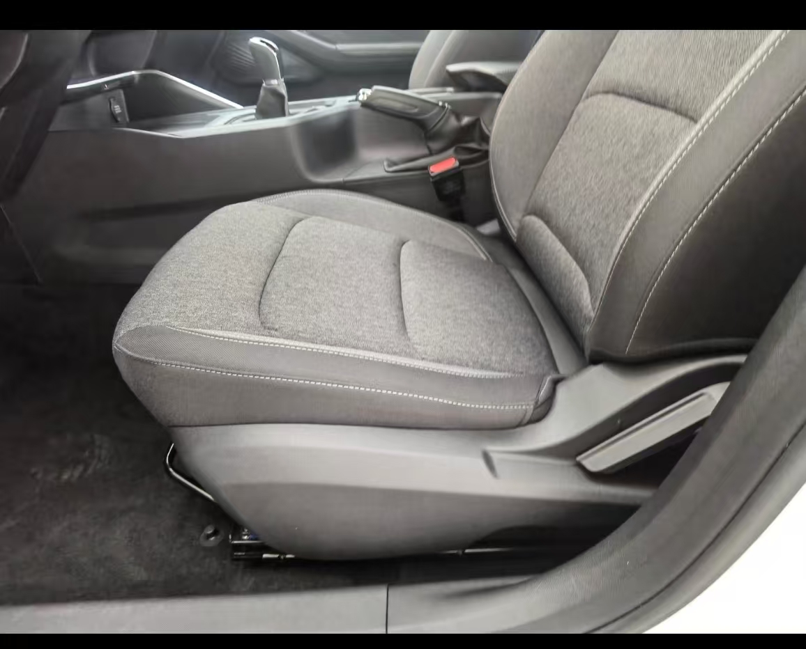 GEELY Emgrand 2025 #12 GEELY Emgrand 2025 car image #12