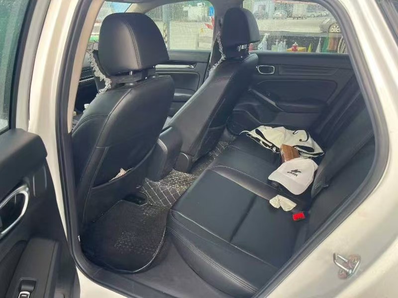 Honda Civic 2023 car image #3