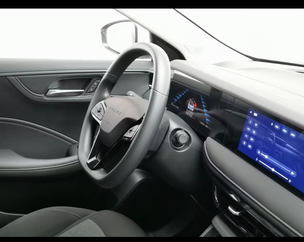Roewe i5 2024 car image #17