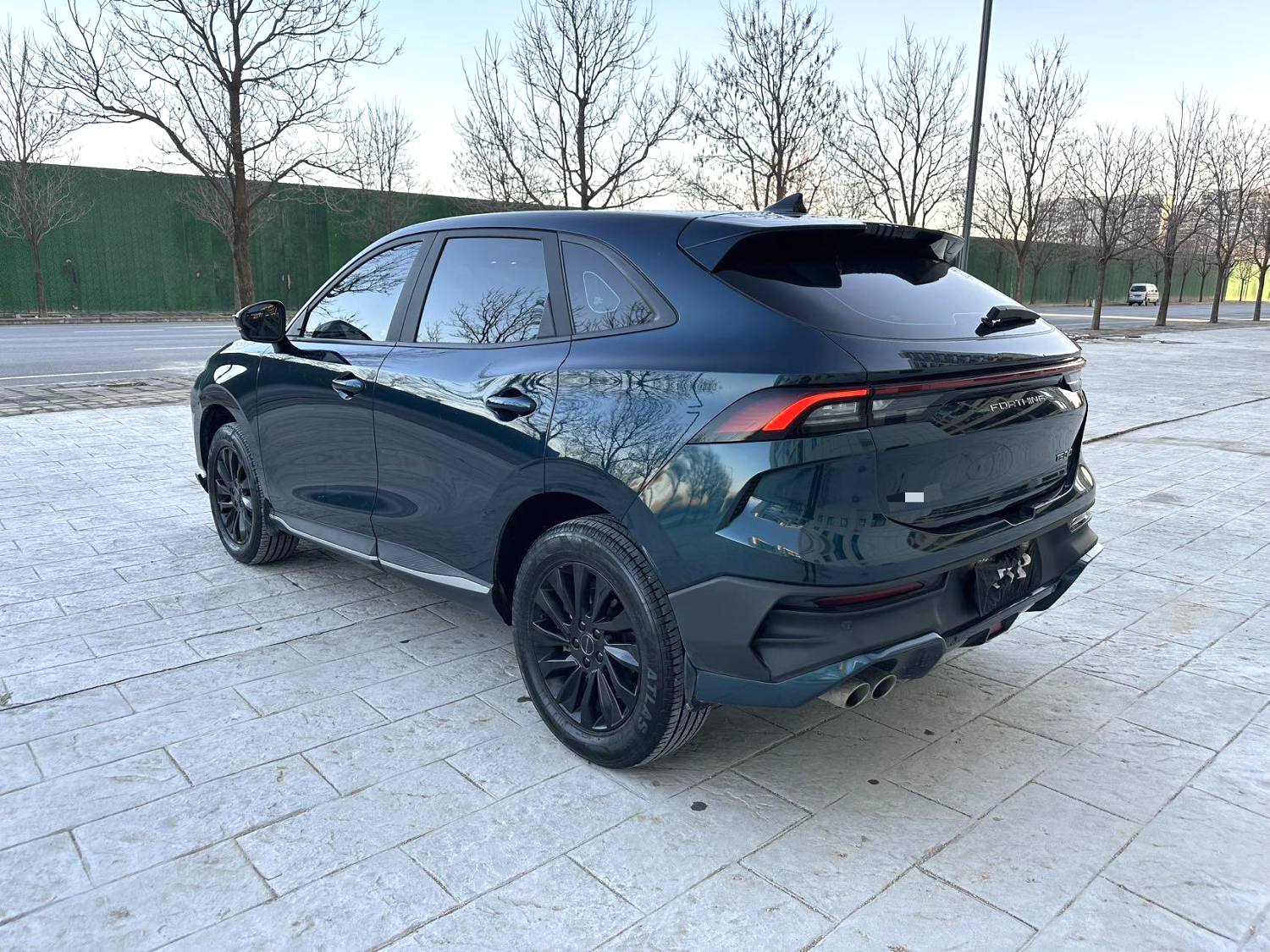 Forthing T5 EVO 2023 car image #3