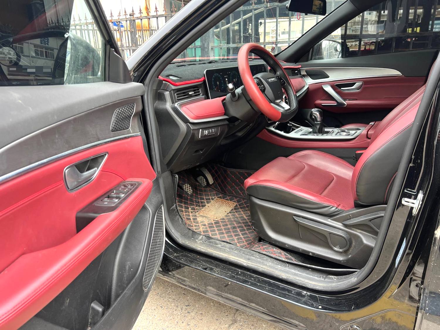 Jetour X70 PLUS 2023 car image #8