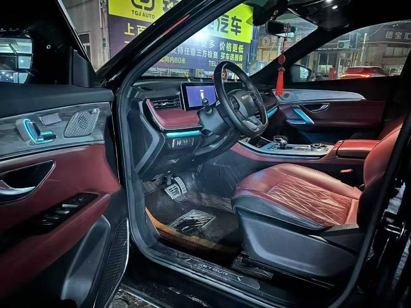 Jetour X70 PLUS 2024 car image #5