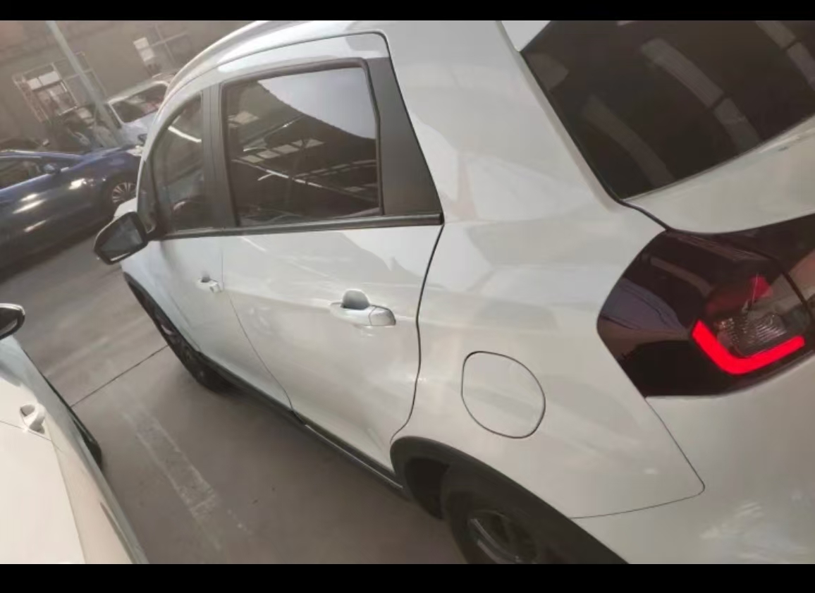 GEELY Vision X3 2021 car image #7