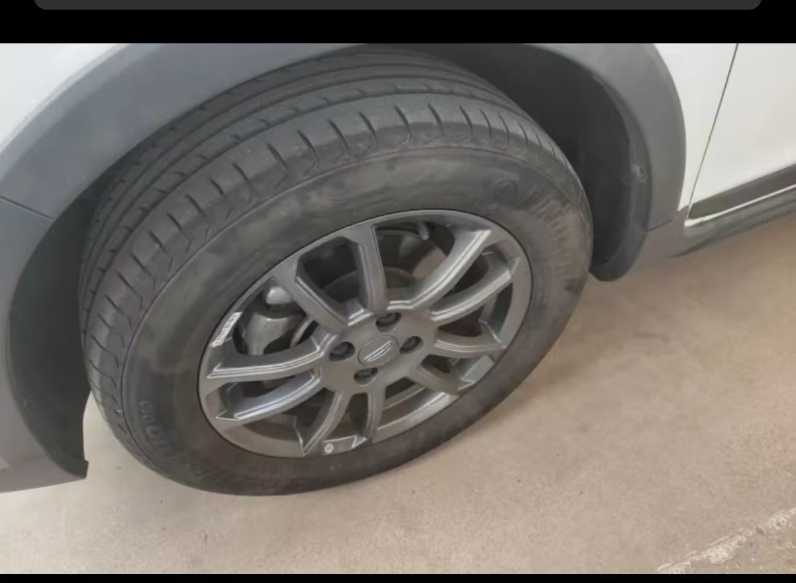 GEELY Vision X3 2021 car image #4