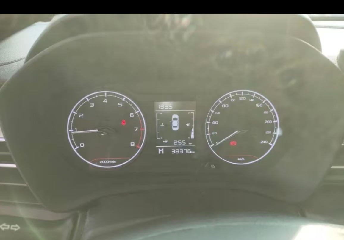 GEELY Vision X3 2021 car image #6