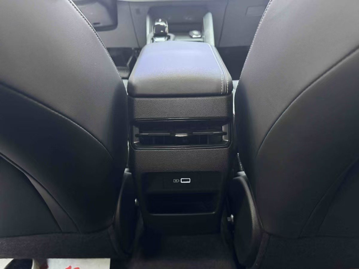 GEELY Binray 2023 #4 GEELY Binray 2023 car image #4