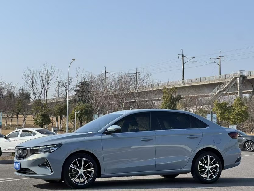 GEELY Emgrand 2023 car image 