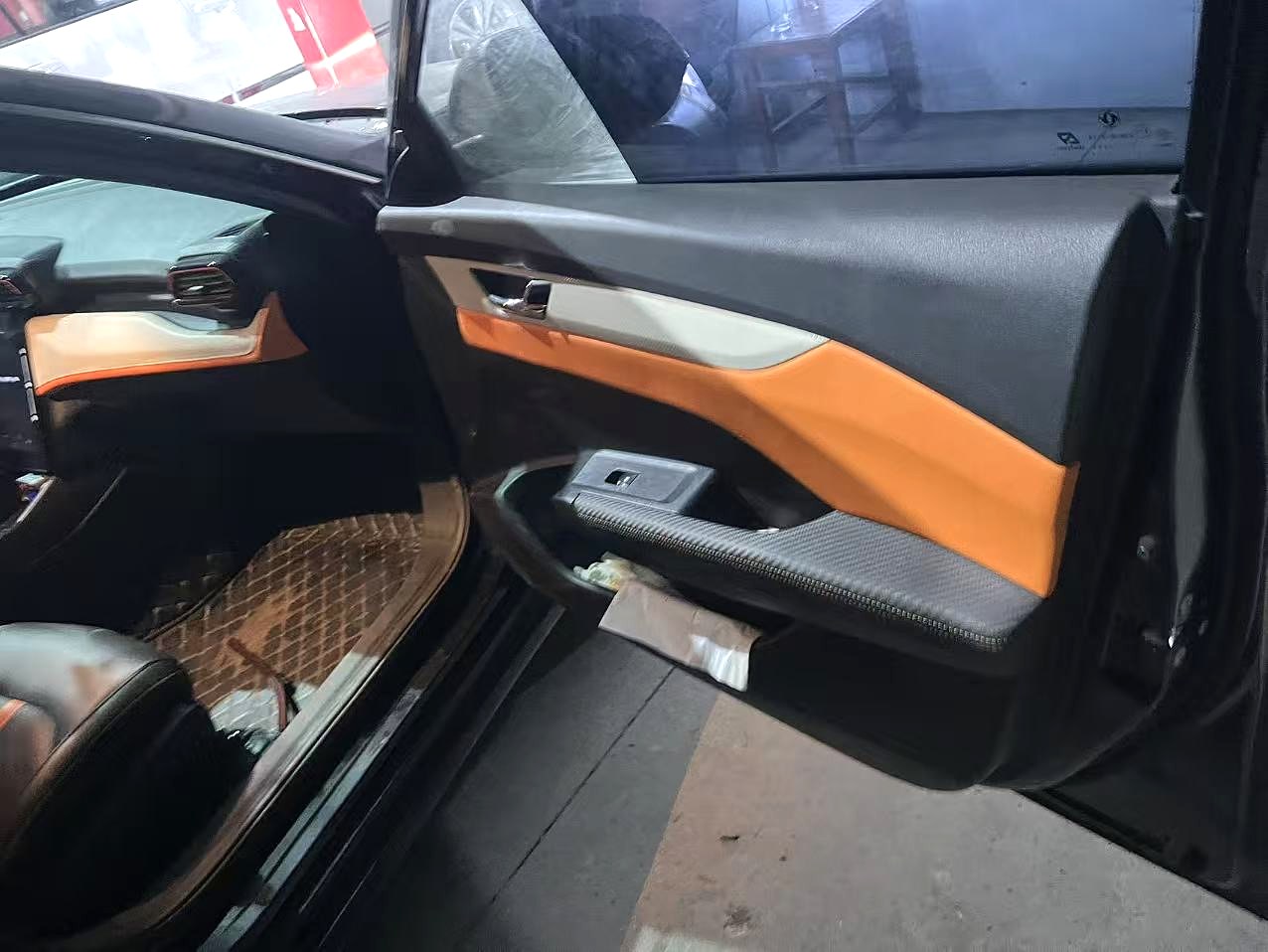 2023 #2 2023 immagine di auto #2
