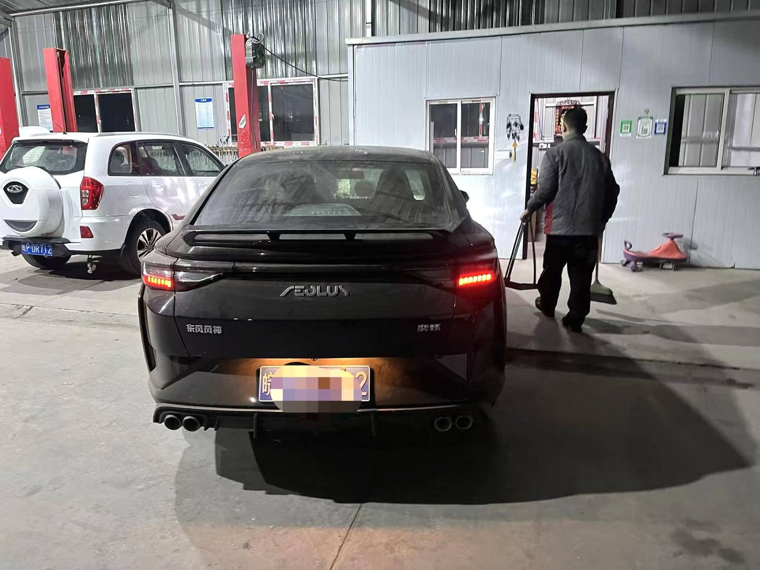 2023 #4 2023 immagine di auto #4